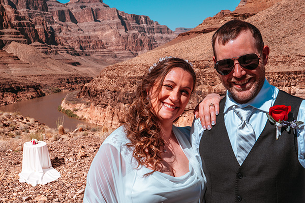 Grand Canyon Helicopter Landing Wedding