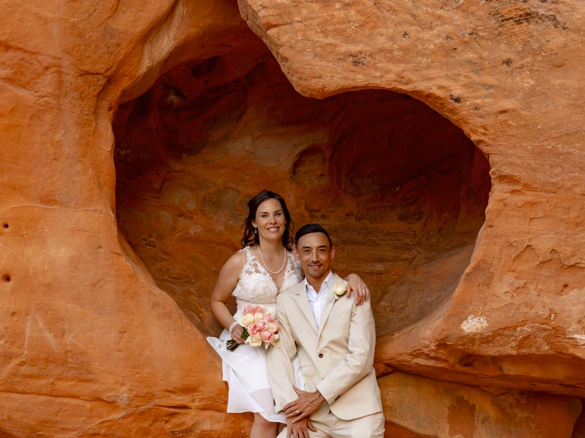 Couple photo shoot at Valley of Fire red rock desert sunset Las Vegas Nevada
